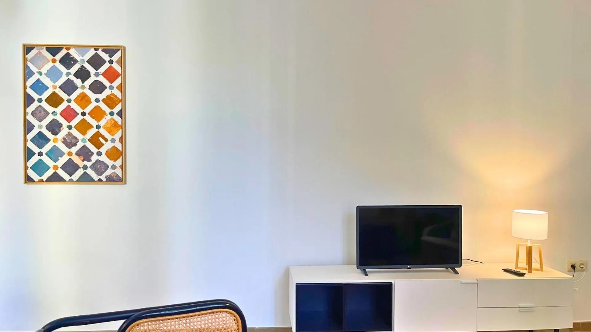Apartment Home4U Gran Via Luxury Granada Spain