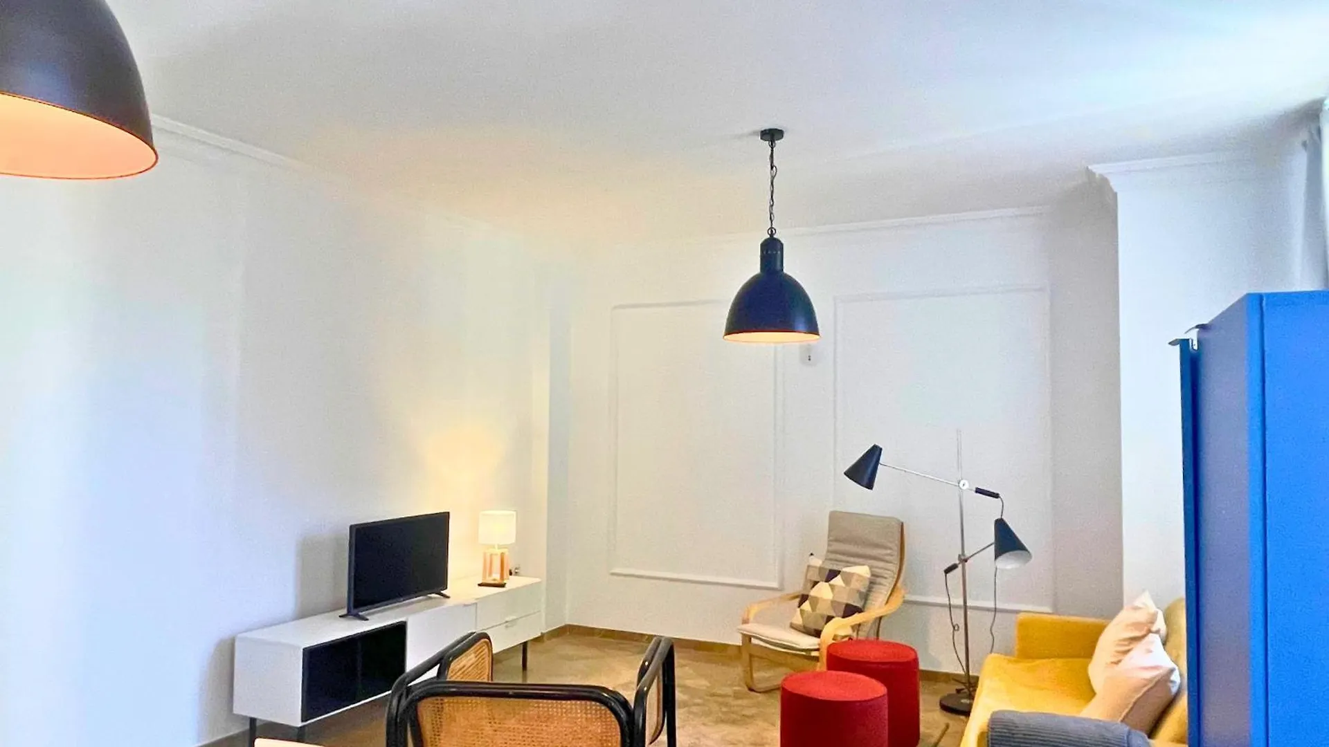 Home4U Gran Via Luxury Granada Spain