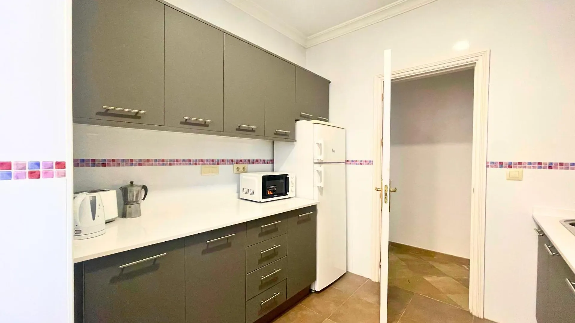 Apartment Home4U Gran Via Luxury Granada